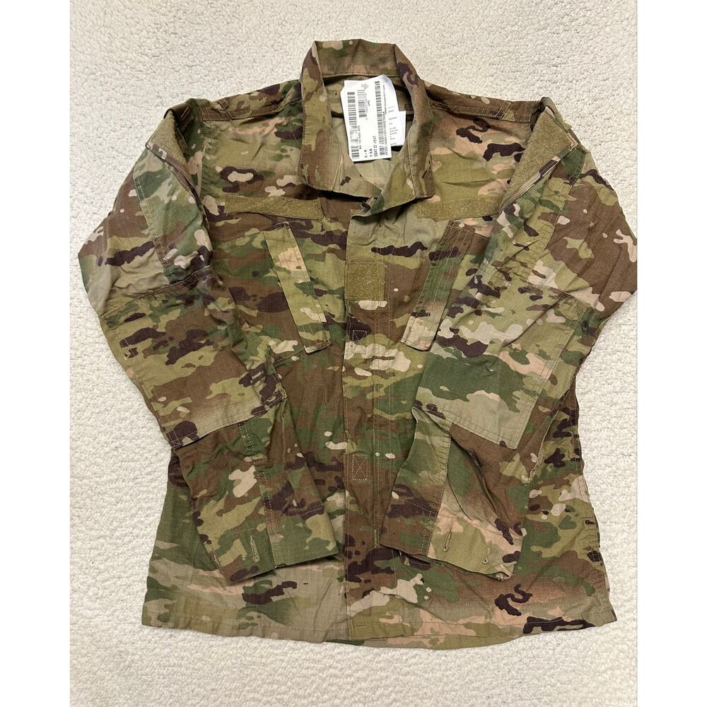 NWT* US Army Combat Uniform Jacket Flame Resistant Small
